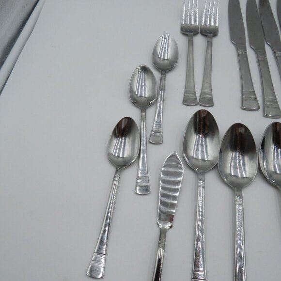 Pfaltzgraff Flatware Mix Lot 28 Pieces Sapphire Pattern Stainless Steel - Picture 2 of 16